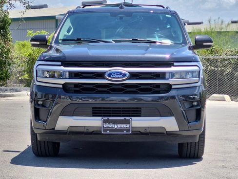 Used 2022 Ford Expedition XLT RWD image 8