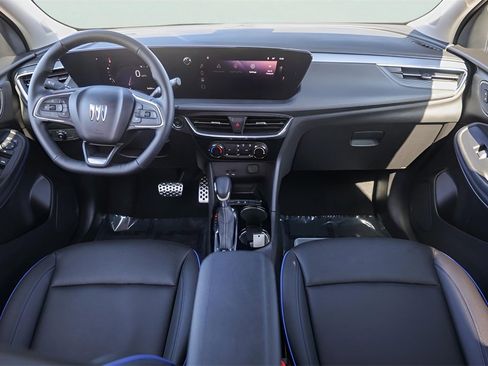 Used 2025 Buick Encore GX Sport Touring w/ Comfort Package image 29