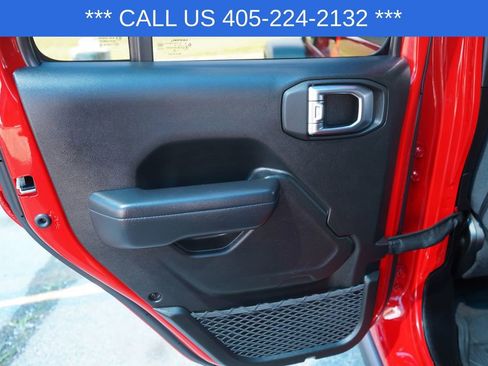 Used 2025 Jeep Wrangler Unlimited Sport S 4xe AWD/4WD image 30