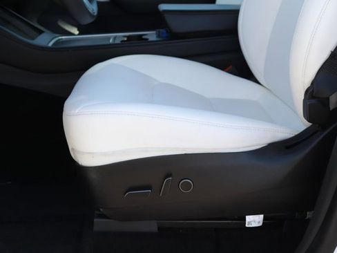 Used 2021 Tesla Model Y Performance image 10