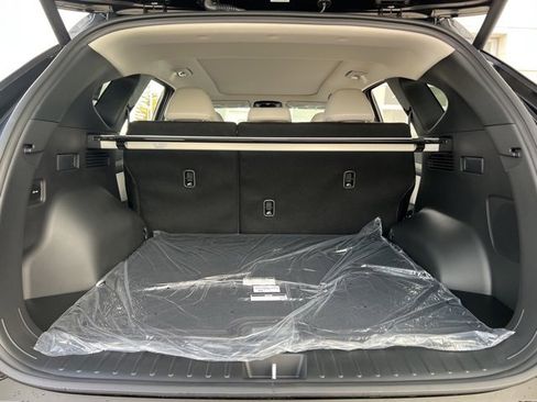 New 2026 Hyundai Tucson Limited image 41