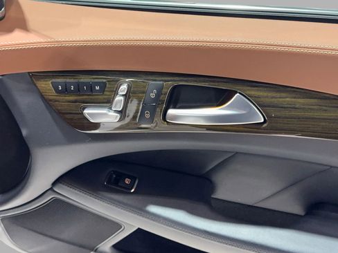 Used 2016 Mercedes-Benz CLS 400 4MATIC image 26