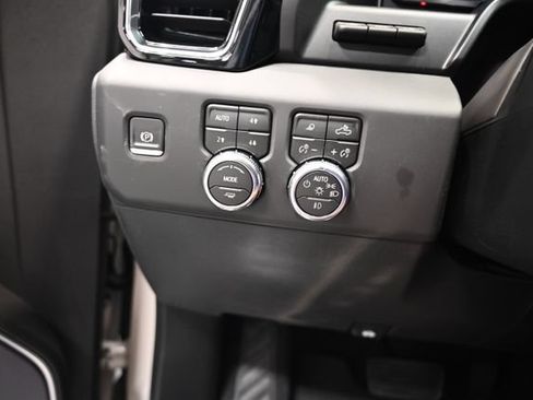 New 2026 GMC Sierra 1500 Denali AWD/4WD image 29
