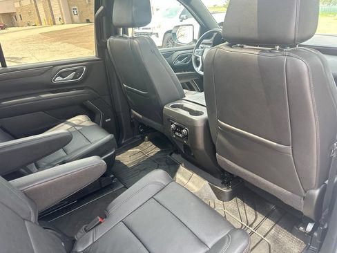 Used 2024 Chevrolet Tahoe Z71 w/ Luxury Package AWD/4WD image 26
