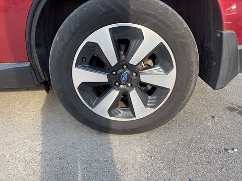 Used 2017 Subaru Forester 2.5i Limited w/ Protection Package #2 image 8