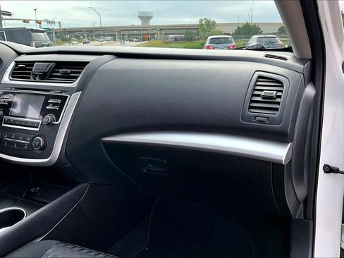 Used 2018 Nissan Altima 2.5 S w/ S Convenience Package FWD image 19