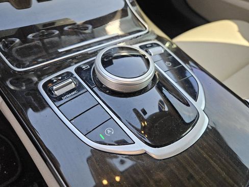 Used 2019 Mercedes-Benz C 300 Sedan image 21