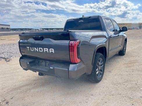 Used 2024 Toyota Tundra Platinum AWD/4WD image 5