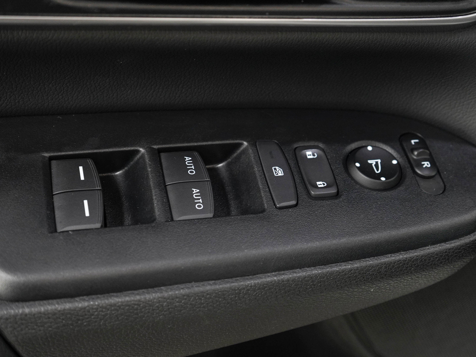 Used 2022 Honda CR-V EX-L image 20
