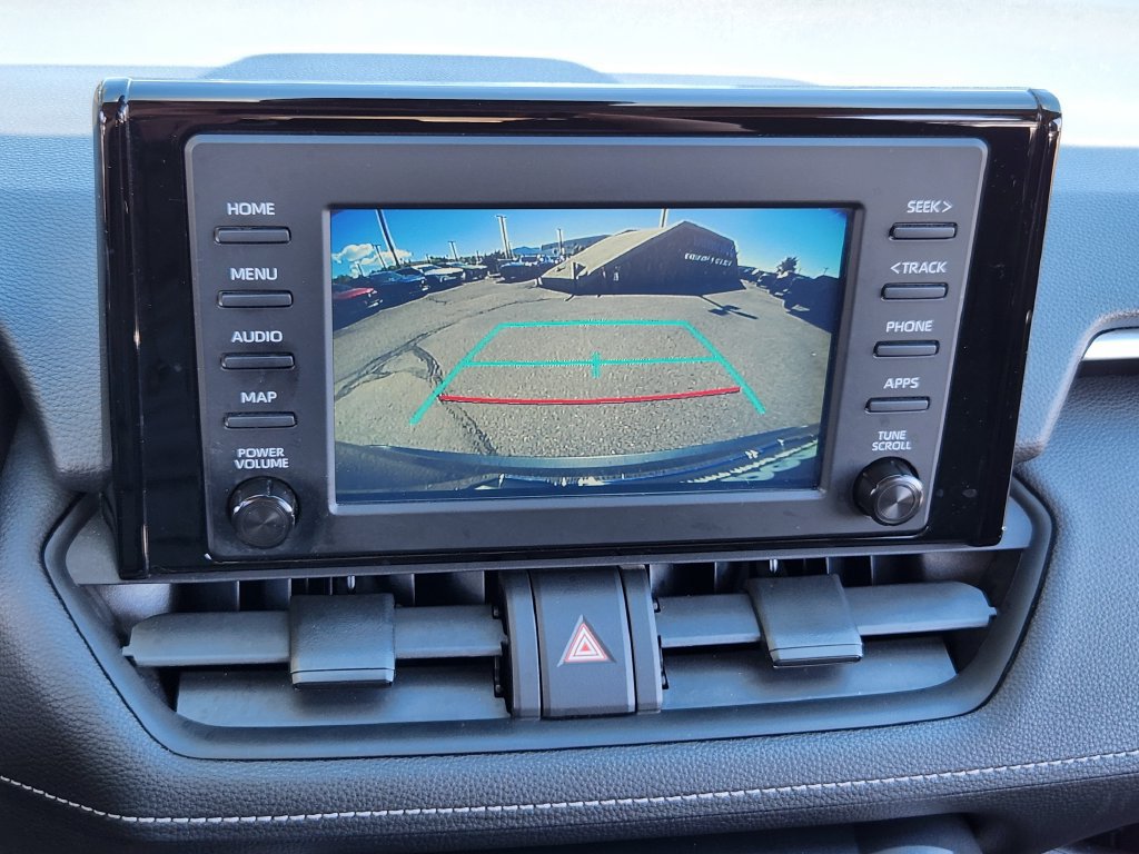 Used 2019 Toyota RAV4 XLE AWD/4WD image 9
