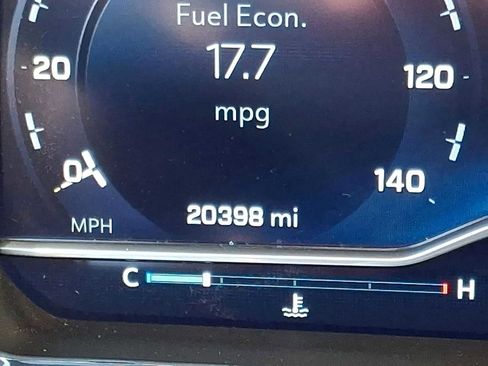 Used 2024 Chevrolet Silverado 2500 LTZ w/ LTZ Convenience Package image 18