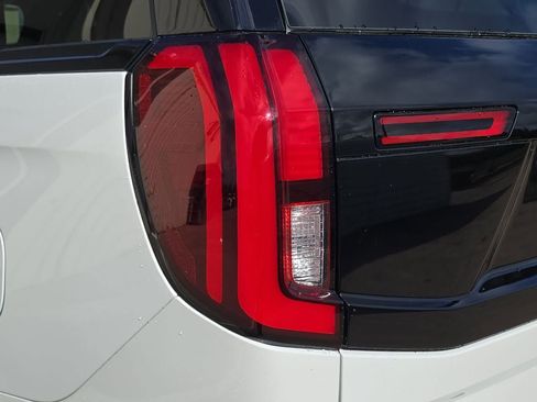 New 2025 Ford Expedition Max Platinum w/ Stealth Performance Package AWD/4WD image 34