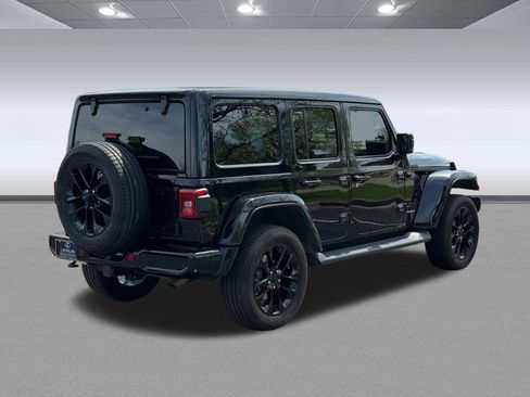 Used 2021 Jeep Wrangler Unlimited Sahara image 8
