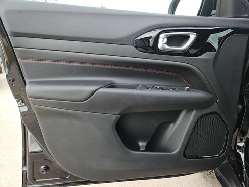 New 2026 Jeep Compass Trailhawk image 11