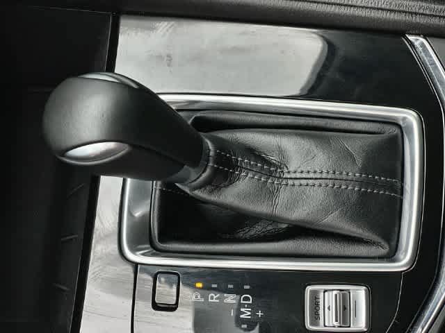Used 2020 MAZDA CX-5 Touring FWD image 16