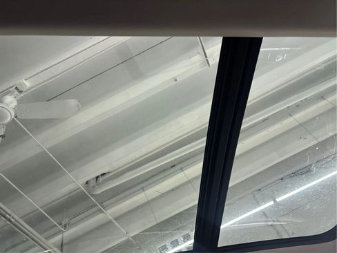 Used 2021 Volvo XC90 T5 Momentum w/ Protection Package image 28