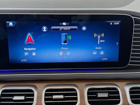 New 2026 Mercedes-Benz GLE 350 4MATIC image 16