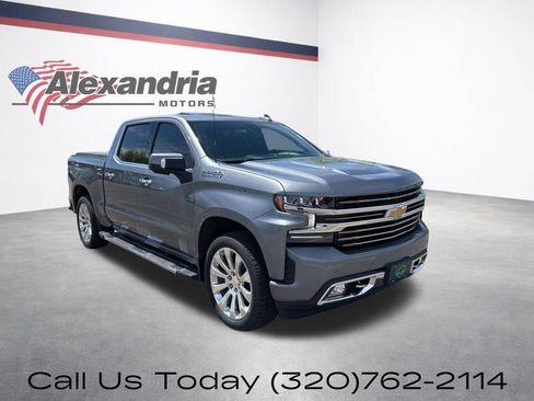 Certified 2021 Chevrolet Silverado 1500 High Country w/ Technology Package AWD/4WD image 3