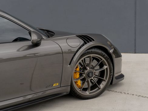 Used 2016 Porsche 911 GT3 RS RWD image 39