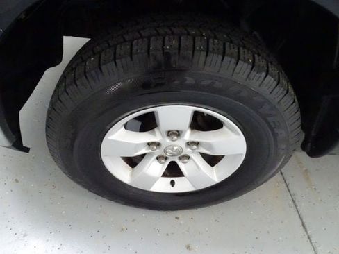 Used 2016 RAM 1500 Classic SLT AWD/4WD image 19