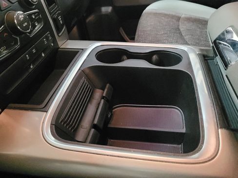 Used 2016 RAM 1500 Big Horn AWD/4WD image 26