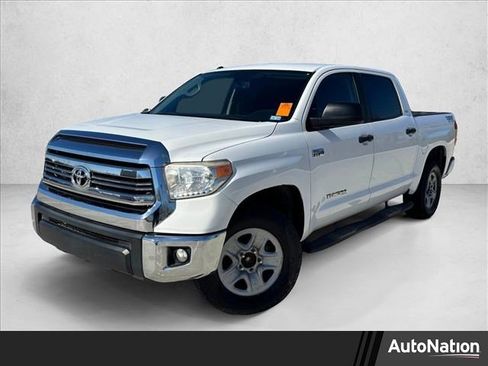 Used 2016 Toyota Tundra SR5 image 1