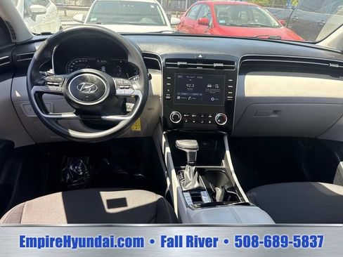 Used 2022 Hyundai Tucson SE FWD image 13