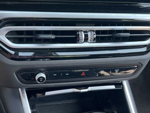 Used 2024 BMW M2 w/ Lighting Package image 26