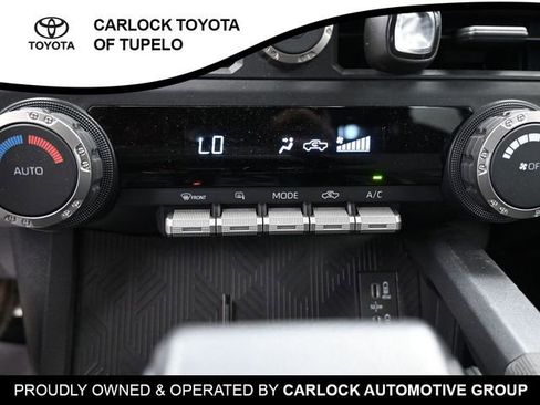 Used 2025 Toyota Tacoma TRD Sport image 13