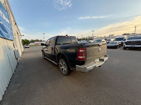 Used 2019 RAM 1500 Laramie image 10