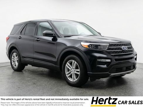 Used 2024 Ford Explorer XLT w/ Equipment Group 202A image 1