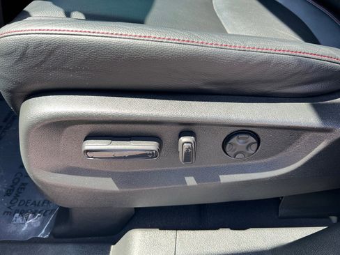 Used 2024 Honda Odyssey Sport image 14