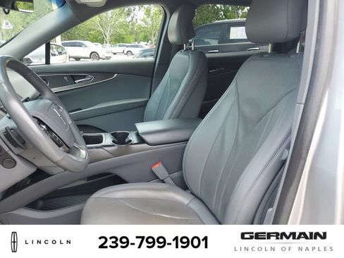 Used 2019 Lincoln Nautilus Reserve FWD image 19