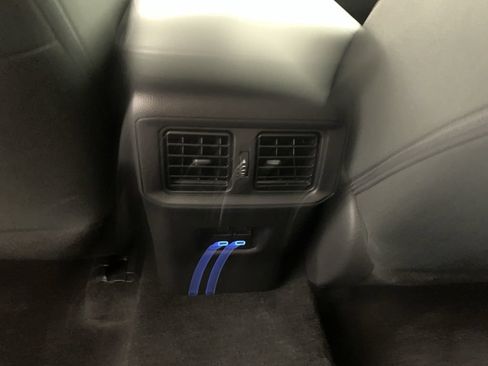Used 2022 Toyota RAV4 XLE w/ XLE Grade Weather Package AWD/4WD image 33