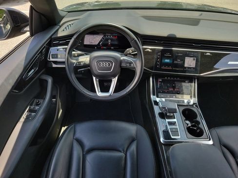 Used 2022 Audi Q8 Premium w/ Convenience Package AWD/4WD image 9