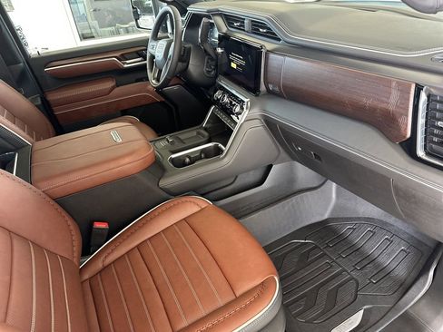 New 2026 GMC Sierra 3500 Denali Ultimate image 43