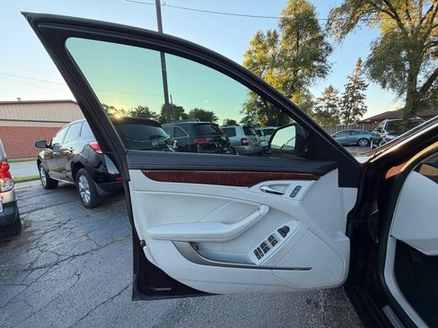 Used 2008 Cadillac CTS 3.6 w/ Wood Trim Package RWD image 11