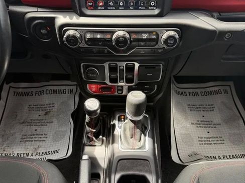 Used 2021 Jeep Gladiator Rubicon w/ Uconnect 4C Nav & Sound Group AWD/4WD image 20