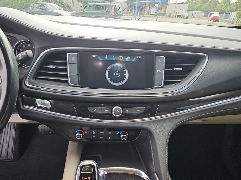 Used 2019 Buick Enclave Essence FWD image 15