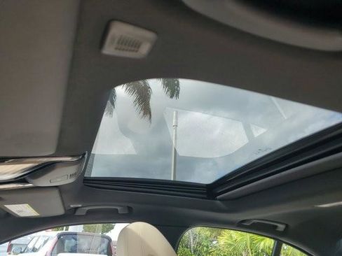 Used 2021 BMW 330i Sedan image 31