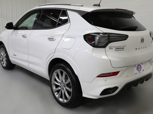 Certified 2024 Buick Encore GX Avenir w/ Avenir Convenience Package AWD/4WD image 16