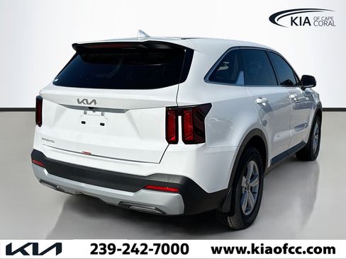 New 2026 Kia Sorento LX image 5