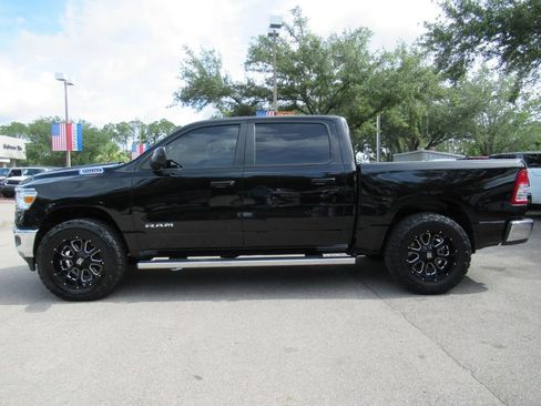 Used 2022 RAM 1500 Big Horn AWD/4WD image 4