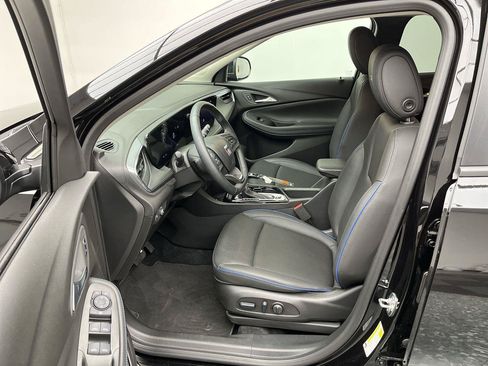 Used 2026 Buick Encore GX Sport Touring w/ Advanced Technology Package AWD/4WD image 3