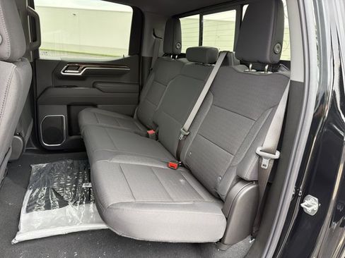 New 2026 Chevrolet Silverado 1500 LT w/ Safety Package AWD/4WD image 23