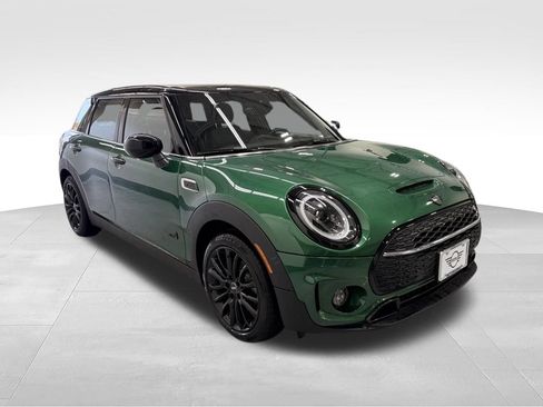Certified 2024 MINI Cooper Clubman S w/ Signature Upholstery Package AWD/4WD image 6