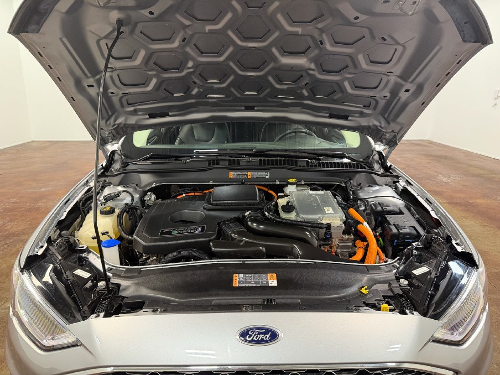 Used 2020 Ford Fusion Energi Titanium FWD image 88