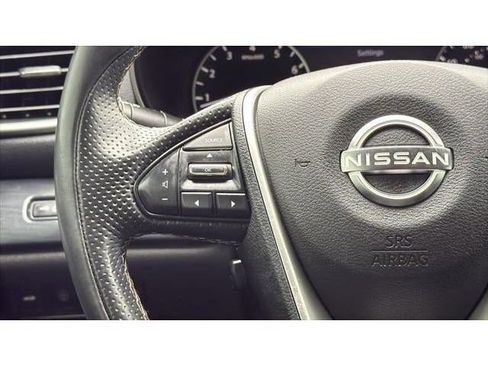 Used 2023 Nissan Maxima Platinum w/ Sport Mat Group FWD image 23