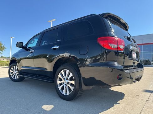 Used 2017 Toyota Sequoia Limited image 4