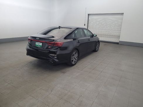Used 2019 Kia Forte S w/ S Premium Package FWD image 9